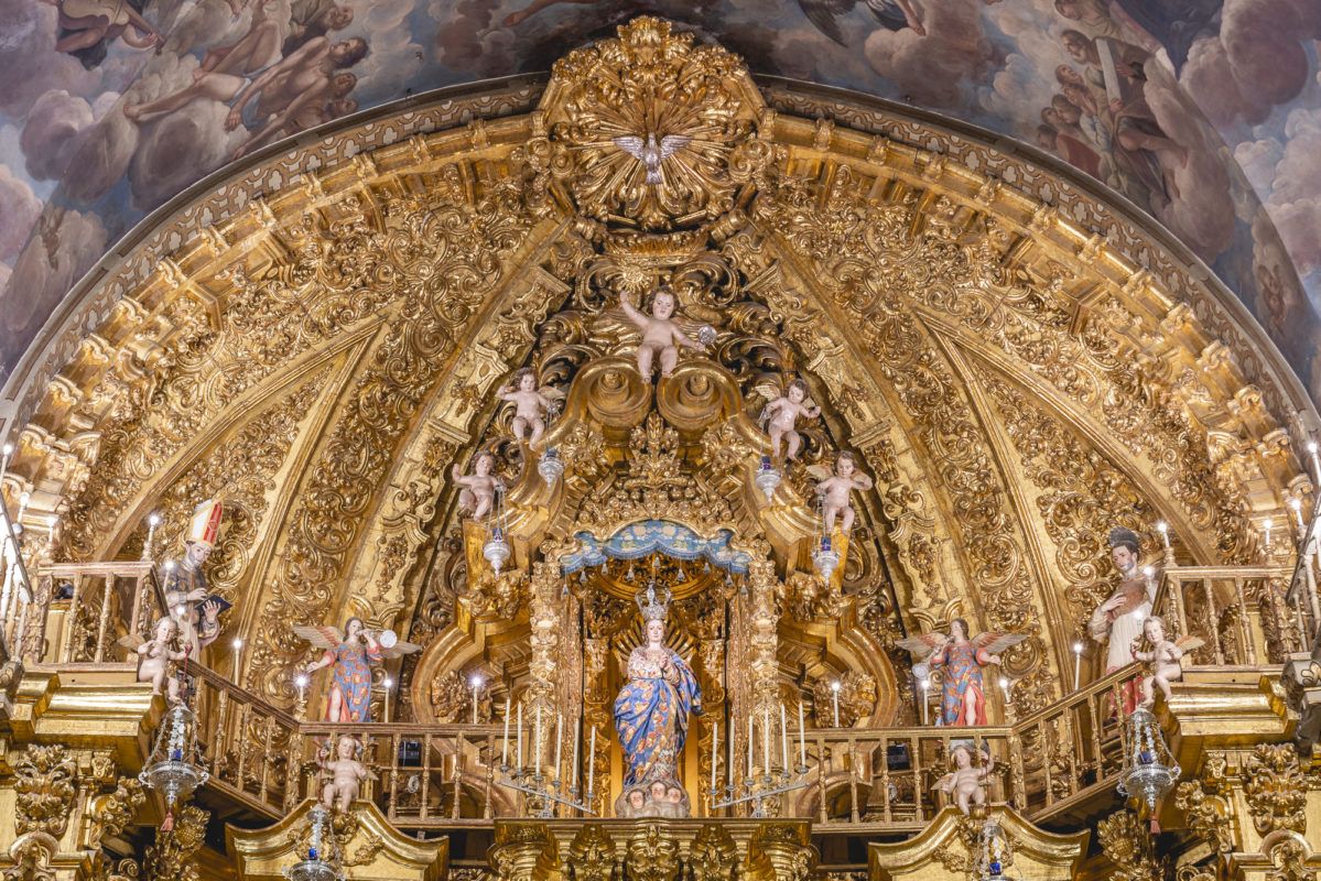 Altar mayor Basílica de San Juan de Dios en Granada - Barroco español