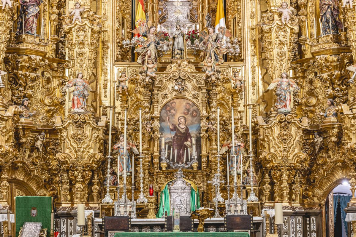 Altar mayor Basílica de San Juan de Dios en Granada - Barroco español