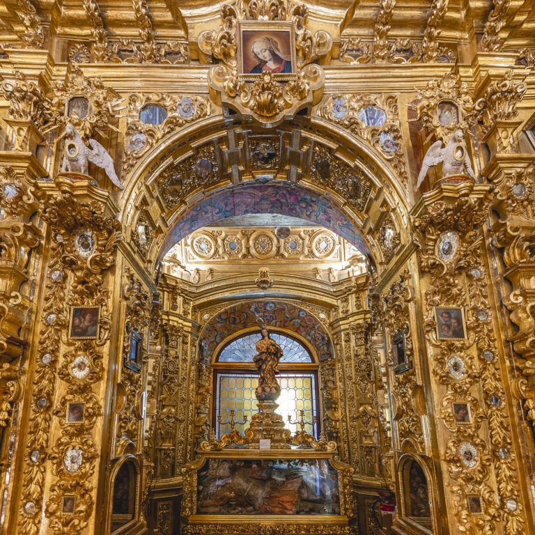 Camarín Basílica de San Juan de Dios en Granada - Barroco español